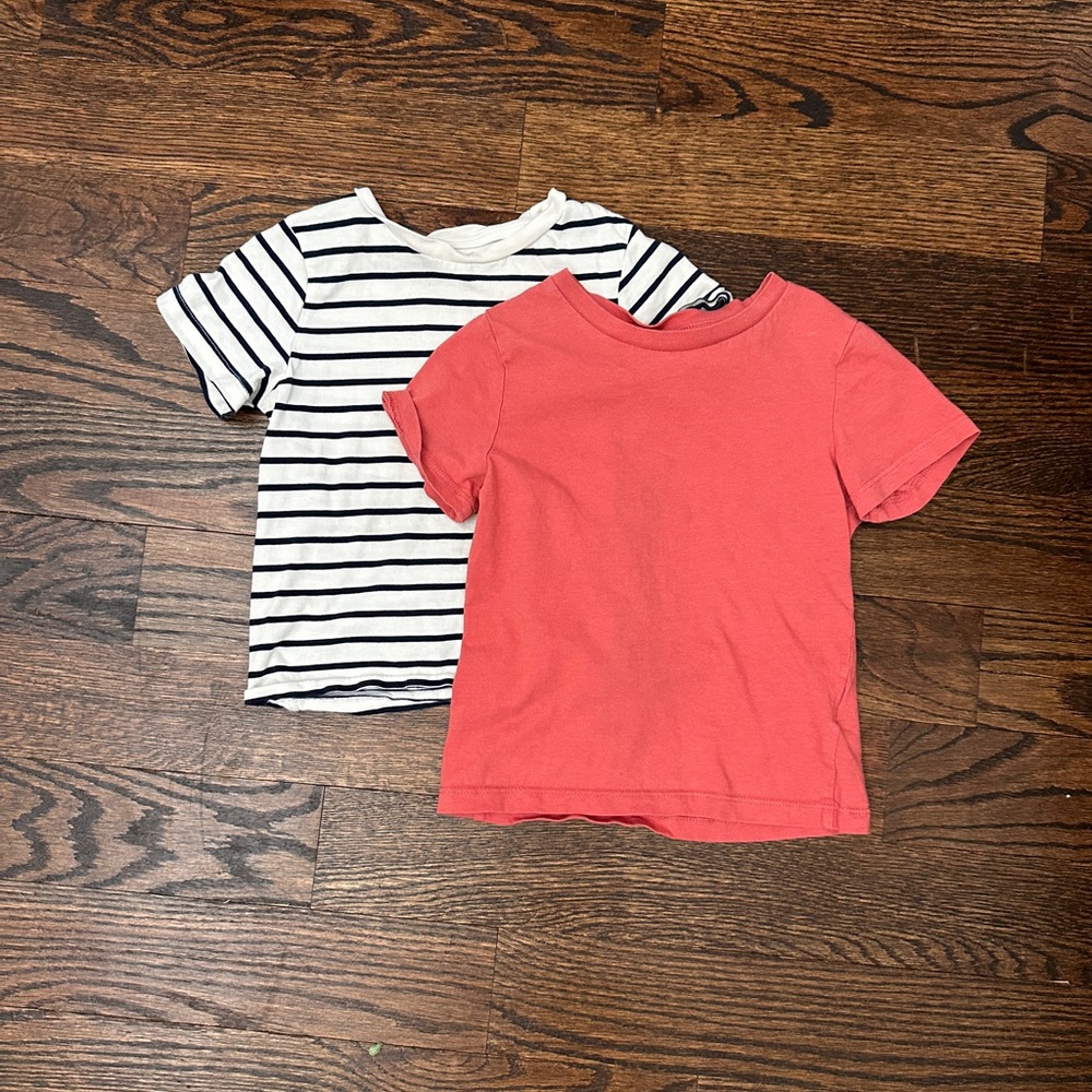 H&M 2 pk Short Sleeves
